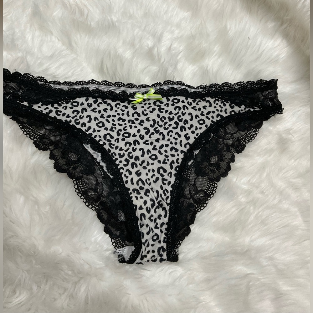 Black and White Victorias Secret Leopard Print Lace Trim Panties